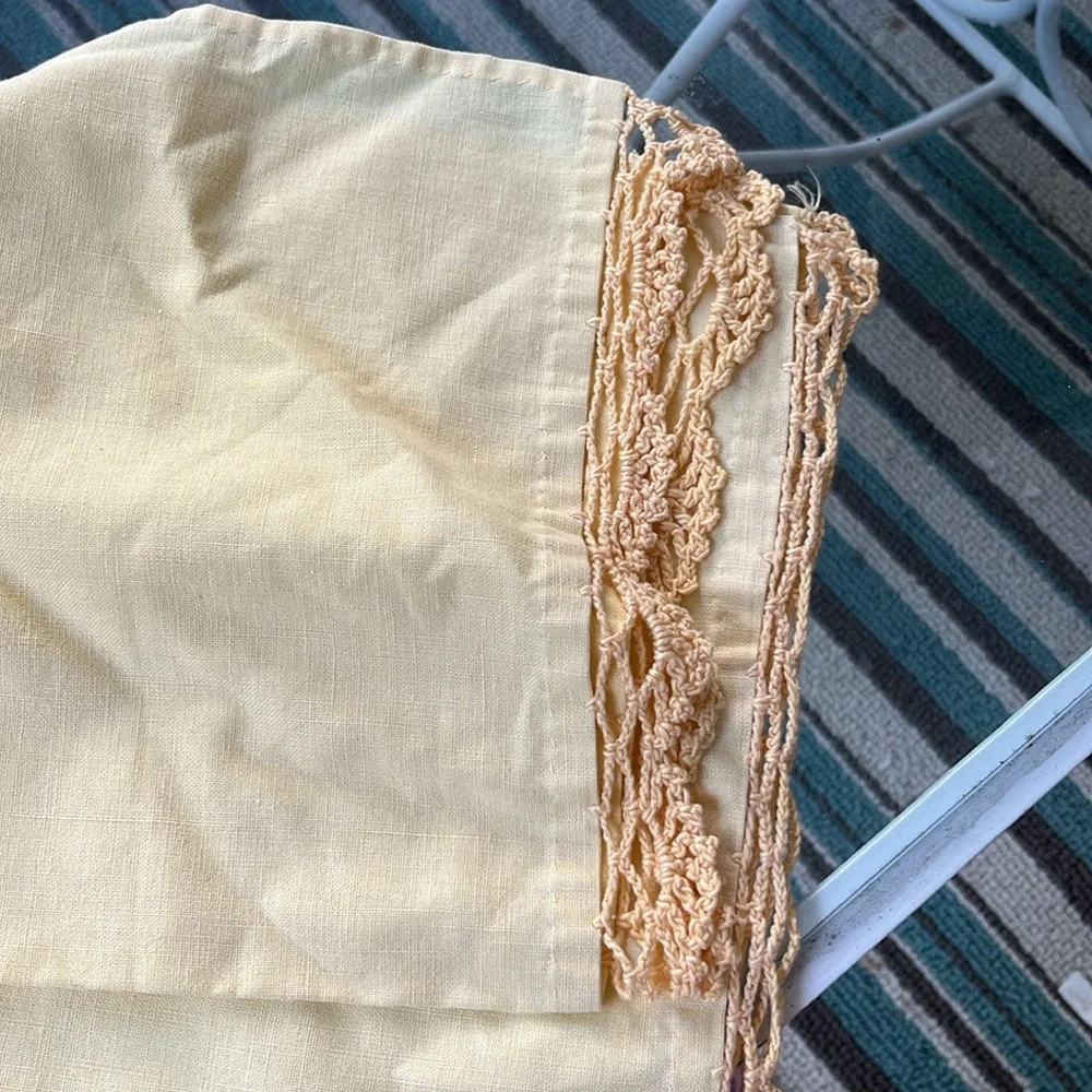 Vintage cotton yellow/gold hand towel with matching cotton lace trim
